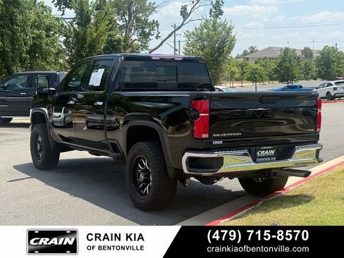 Used 2024 Chevrolet Silverado 2500 LTZ w/ LTZ Premium Package AWD/4WD image 5
