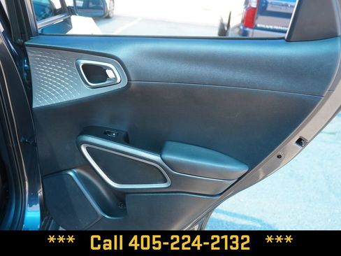 Used 2024 Kia Soul LX w/ Option Group 015 FWD image 20