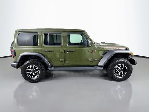 Used 2024 Jeep Wrangler Unlimited Rubicon w/ Technology Group AWD/4WD image 5