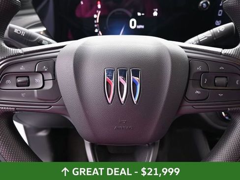 Used 2025 Buick Envista Preferred image 31
