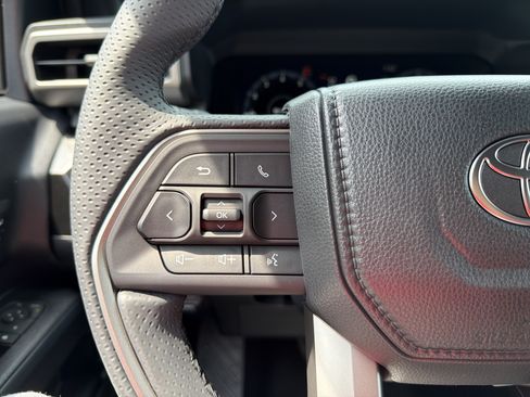 New 2026 Toyota 4Runner Limited AWD/4WD image 21