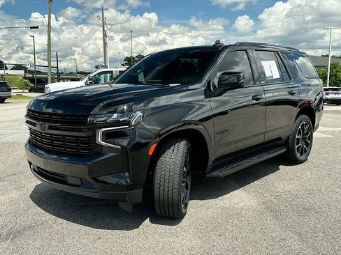 Used 2024 Chevrolet Tahoe RST w/ Luxury Package RWD image 2