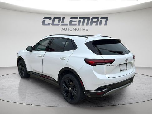 Used 2023 Buick Envision Essence w/ Sport Touring Package FWD image 4