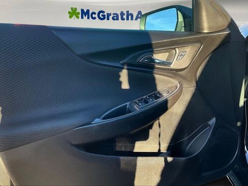 Used 2024 Chevrolet Malibu LT image 18