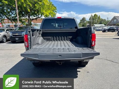 Used 2018 Ford F150 Lariat w/ Equipment Group 502A Luxury AWD/4WD image 29