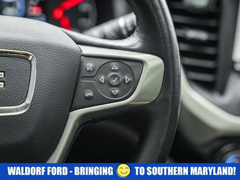 Used 2020 GMC Acadia Denali w/ Technology Package image 29