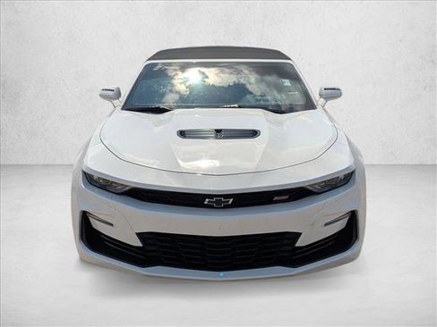 Used 2020 Chevrolet Camaro SS RWD image 2