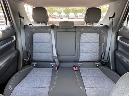 New 2026 GMC Terrain Elevation w/ Technology Package II AWD/4WD image 19