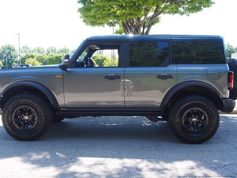 Certified 2025 Ford Bronco Badlands AWD/4WD image 4