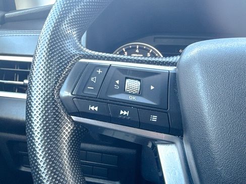 Used 2022 Mitsubishi Outlander ES image 39