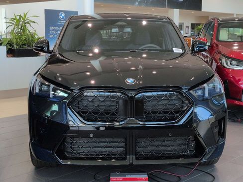 New 2026 BMW X2 xDrive28i w/ Technology Package AWD/4WD image 3