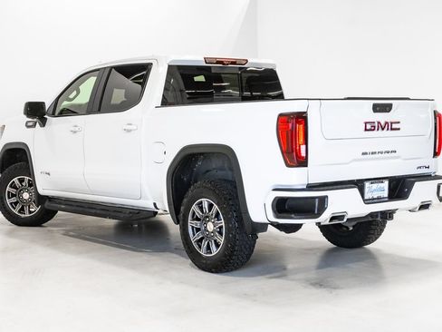 Used 2024 GMC Sierra 1500 AT4 w/ Technology Package AWD/4WD image 27