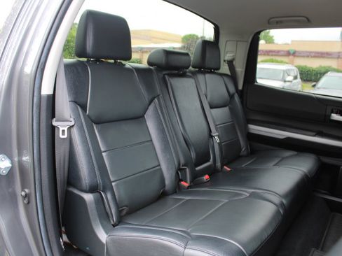 Used 2021 Toyota Tundra SR5 w/ SR5 Leather Package AWD/4WD image 24