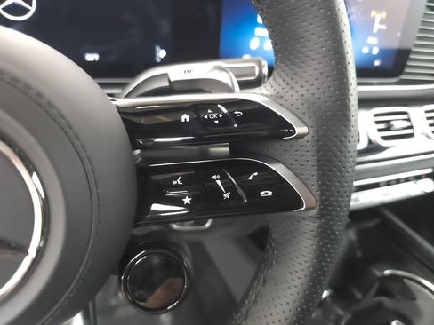 Certified 2025 Mercedes-Benz GLS 63 AMG 4MATIC image 13