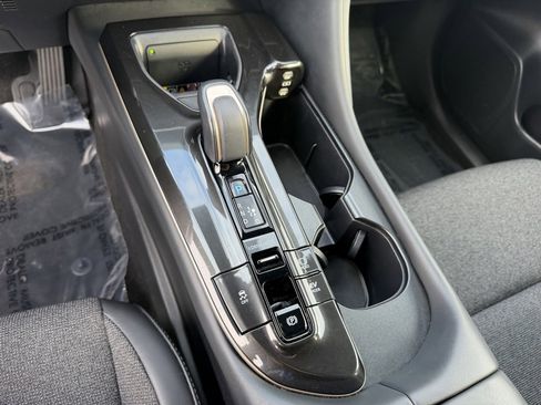 Used 2024 Toyota Crown XLE image 24