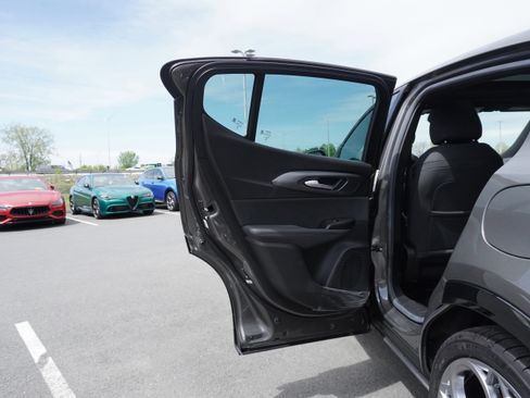 Certified 2024 Alfa Romeo Tonale Ti image 33