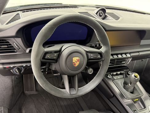 Certified 2026 Porsche 911 GT3 RWD image 11