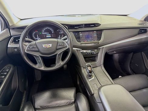 Used 2017 Cadillac XT5 Luxury FWD image 26