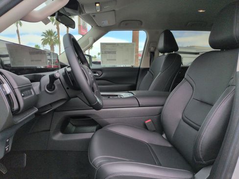 New 2026 Nissan Armada SV RWD image 12