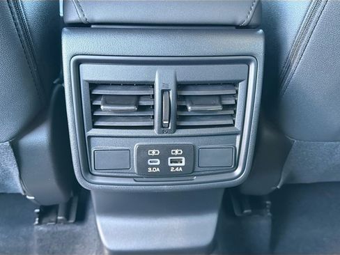 Certified 2026 Subaru Outback Premium AWD/4WD image 13