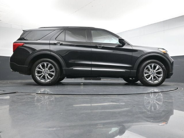 Used 2024 Ford Explorer Limited AWD/4WD image 34