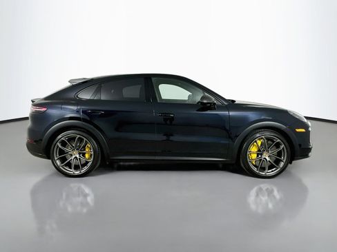 Used 2023 Porsche Cayenne Turbo GT AWD/4WD image 4