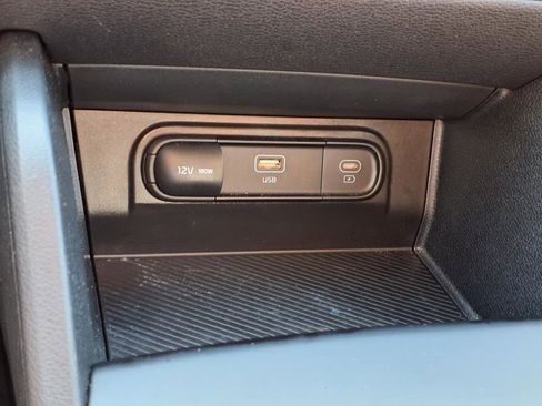 Used 2023 Kia Sportage LX image 14