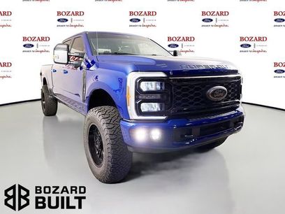 New 2026 Ford F350 Lariat w/ Black Appearance Package