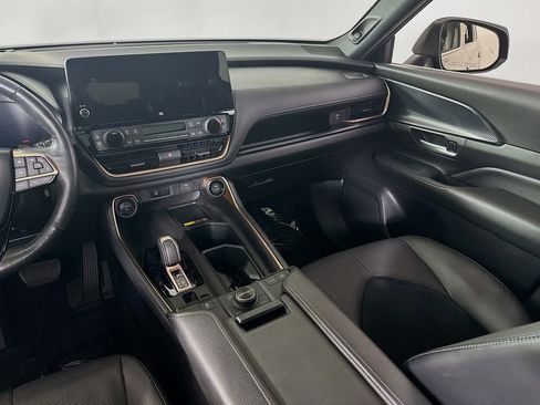 Certified 2024 Toyota Grand Highlander AWD Hybrid image 21