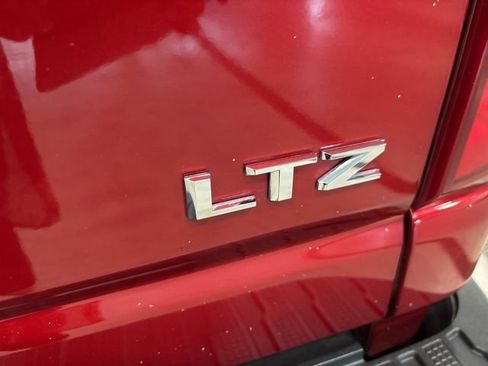 Used 2021 Chevrolet Silverado 2500 LTZ w/ LTZ Convenience Package image 3