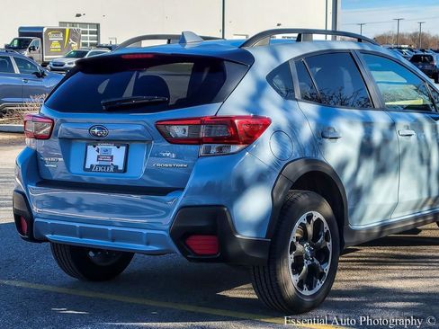Used 2023 Subaru Crosstrek 2.0i Premium image 6
