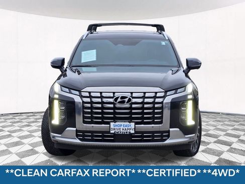 Used 2023 Hyundai Palisade Calligraphy image 2