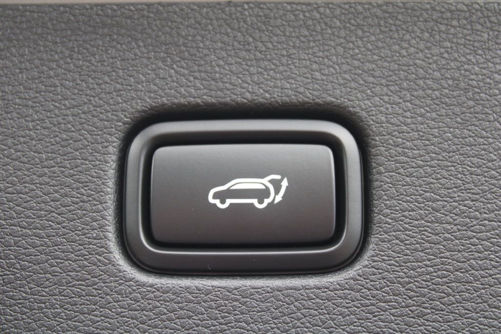 New 2026 Kia Sportage SX AWD/4WD image 11