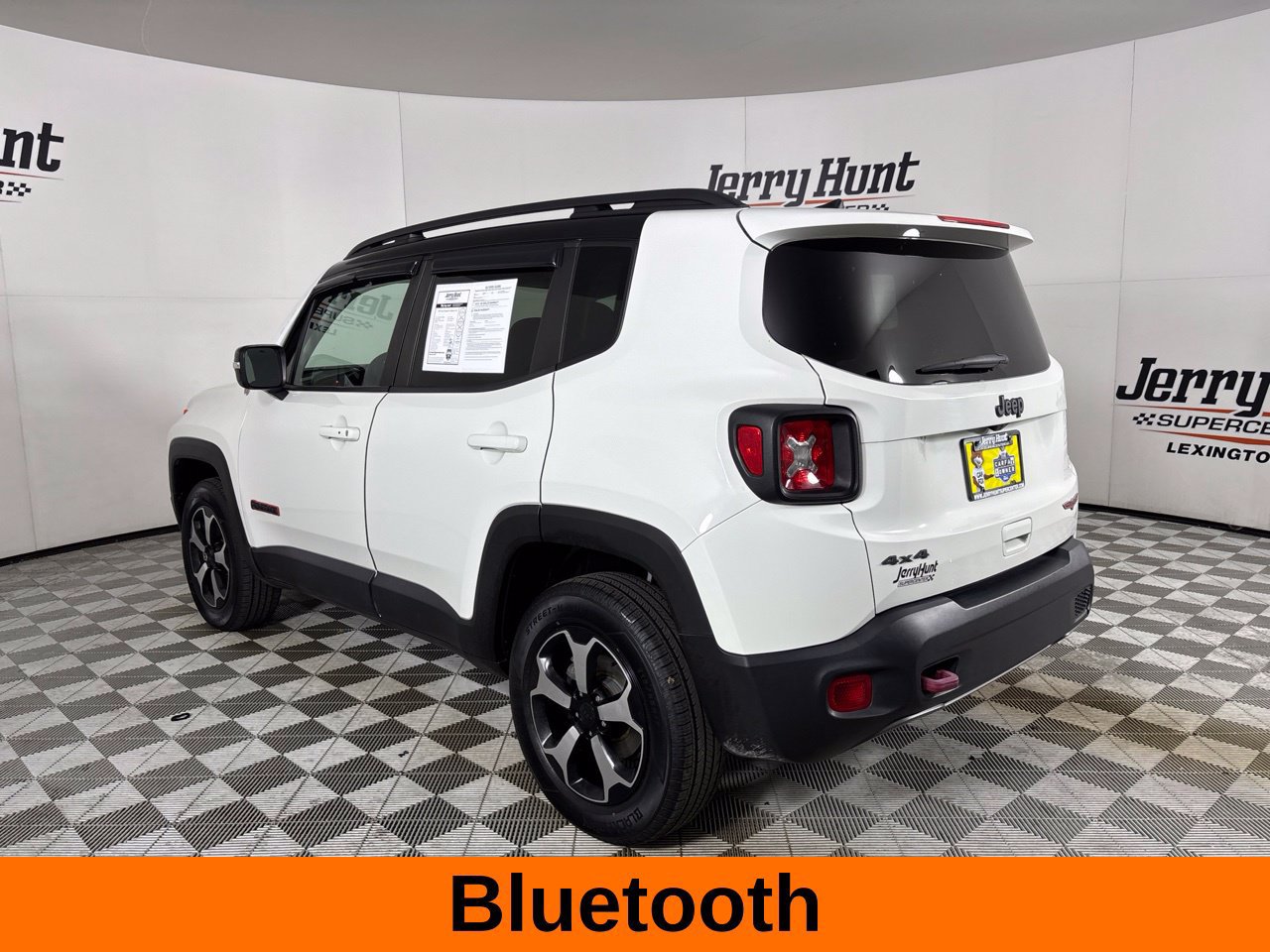 Used 2022 Jeep Renegade Trailhawk AWD/4WD image 9