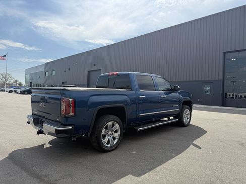 Used 2018 GMC Sierra 1500 SLT image 3