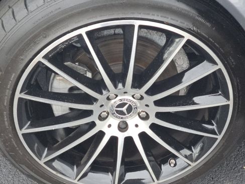 Used 2021 Mercedes-Benz C 300 4MATIC Sedan w/ Premium Package image 13