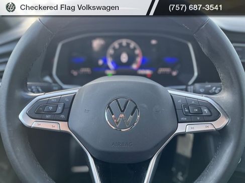 Used 2023 Volkswagen Jetta Sport image 33