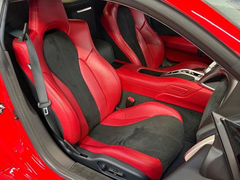 Used 2017 Acura NSX AWD/4WD image 24