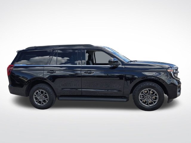Certified 2025 Ford Expedition Active RWD image 10