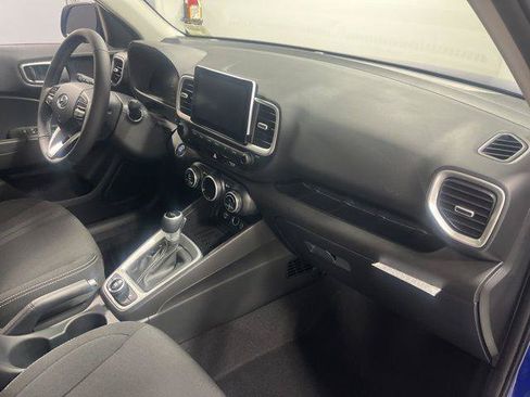 New 2026 Hyundai Venue SEL FWD image 23