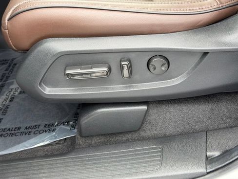 Certified 2024 Honda Pilot Elite image 23