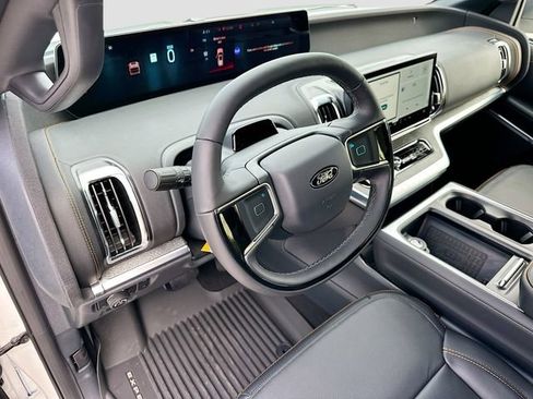 New 2025 Ford Expedition Tremor image 6