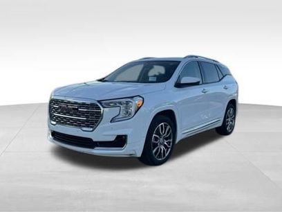 Used 2023 GMC Terrain Denali w/ Denali Premium Package