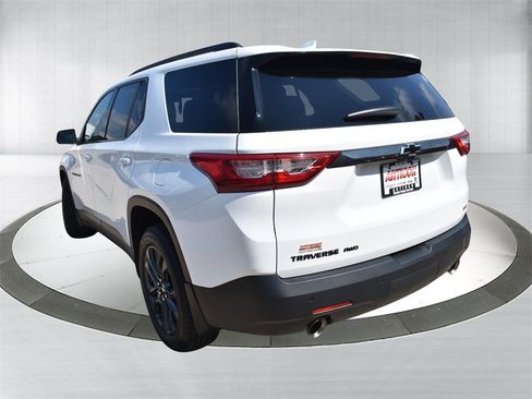 Used 2021 Chevrolet Traverse RS w/ LPO, Floor Liner Package image 5