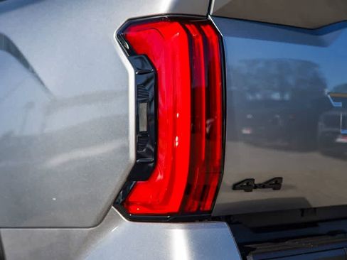 New 2026 Toyota Tundra Limited AWD/4WD image 9
