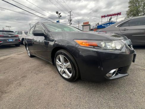 Used 2012 Acura TSX Sport Wagon image 2
