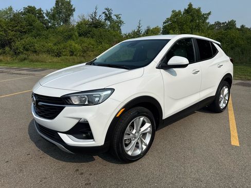 Used 2021 Buick Encore GX Preferred w/ Cold Weather Comfort Package FWD image 1
