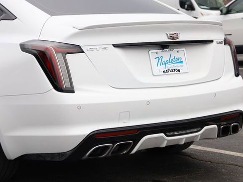 Used 2023 Cadillac CT5 V w/ Premium Package image 7