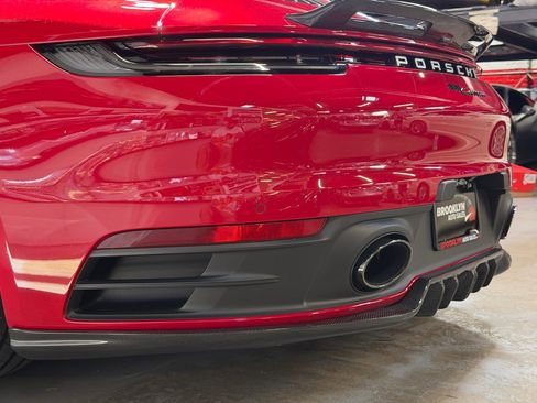 Used 2022 Porsche 911 Carrera image 28
