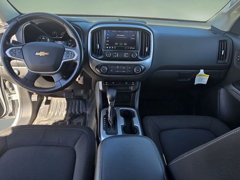 Used 2022 Chevrolet Colorado LT w/ Fleet Safety Package image 27